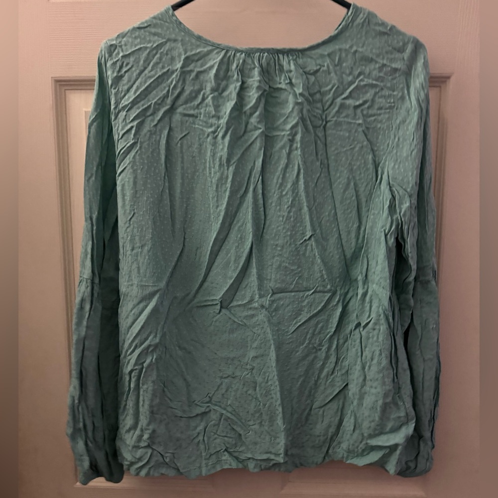 Time and tru blouse - Picture 2 of 3